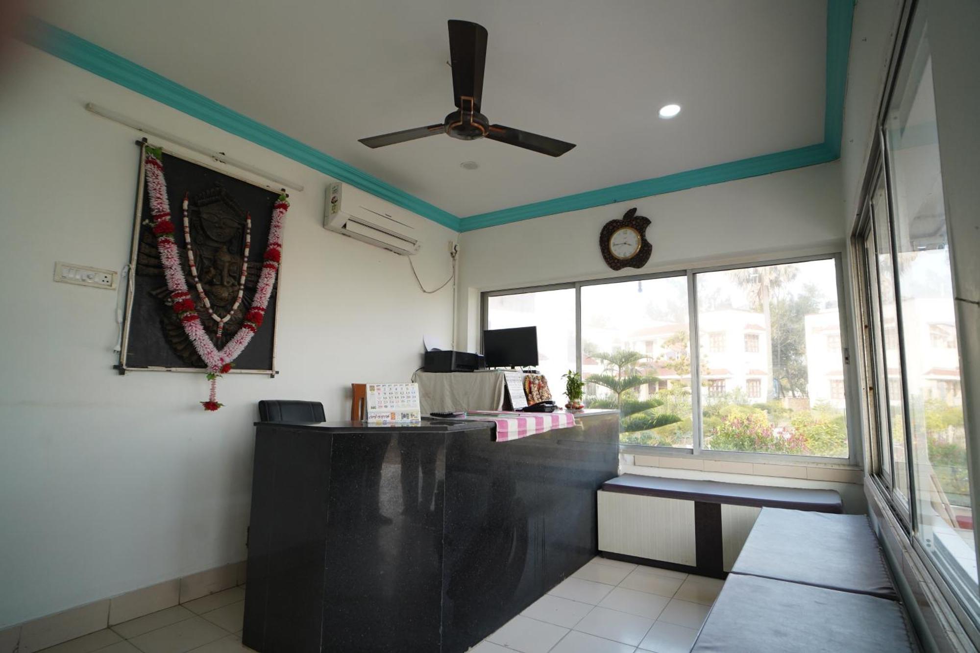 Santiniketan Hotel And Resort !! On Beach Family Resort !! Мандармани Экстерьер фото