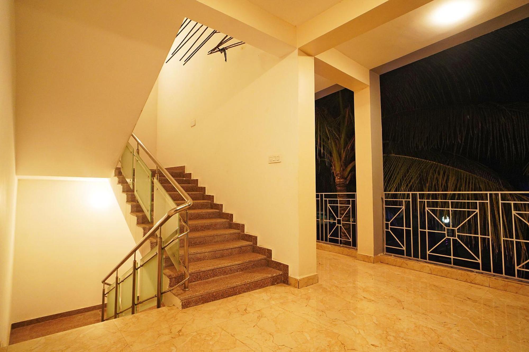 Santiniketan Hotel And Resort !! On Beach Family Resort !! Мандармани Экстерьер фото